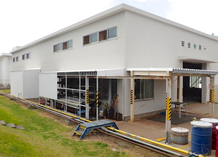 工場建屋塗装補修施工事例画像